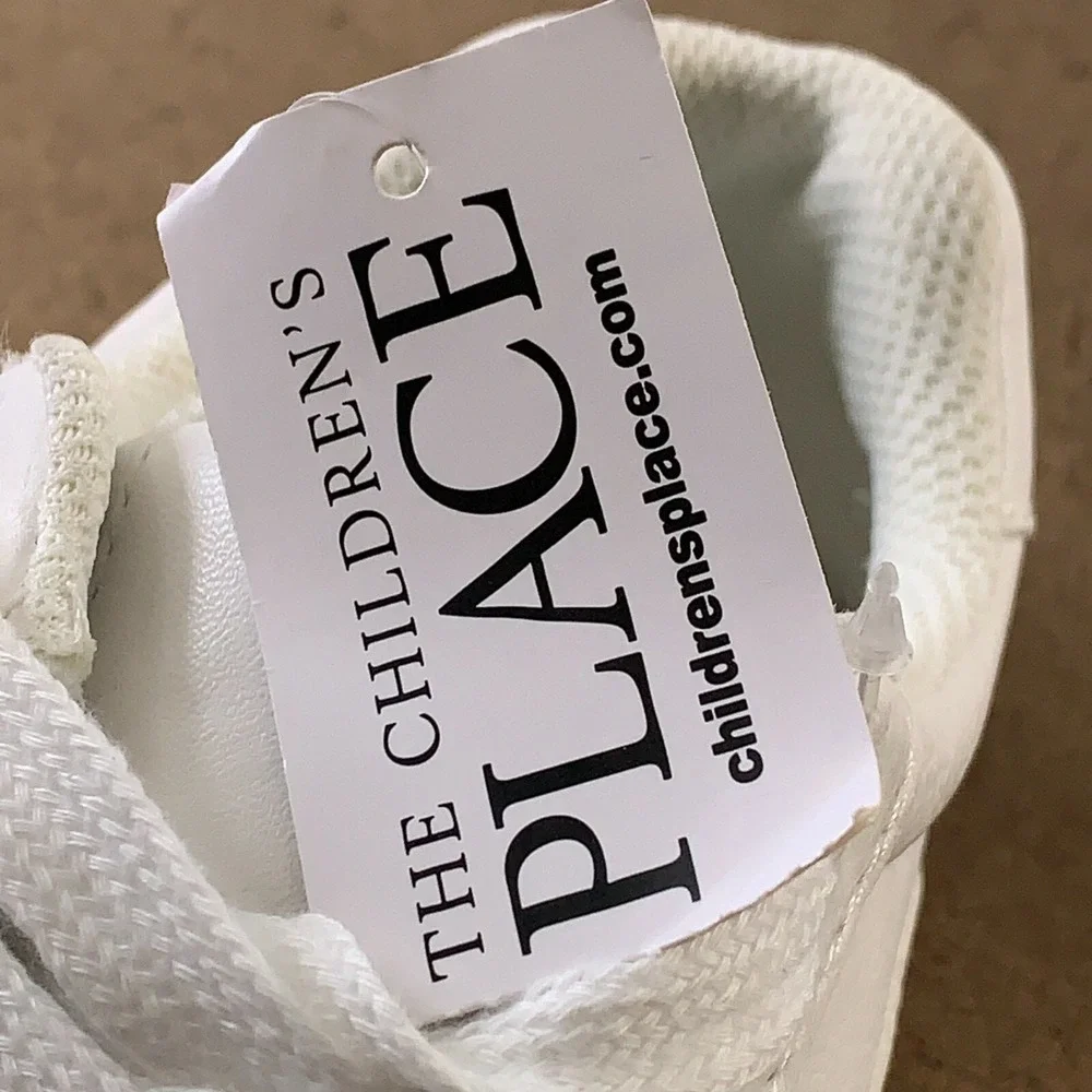 The Children's Place Boys Size 2 White Uniform Faux Leather Low Top Sneakers NWT
